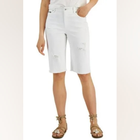 I.N.C. International Concept Distressed Bermuda Short NWT Size 6 - Picture 1 of 6